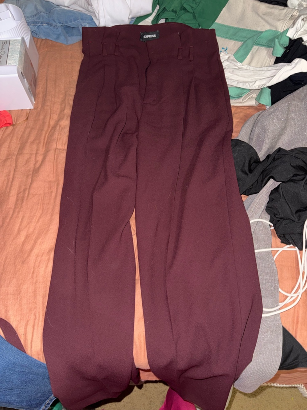 Express Wide Leg Pants in Burgundy